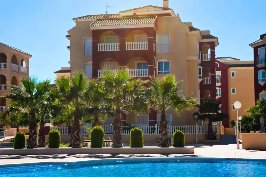 Charmante Wohnung in Puerto Marina, in der Nähe des Strandes!