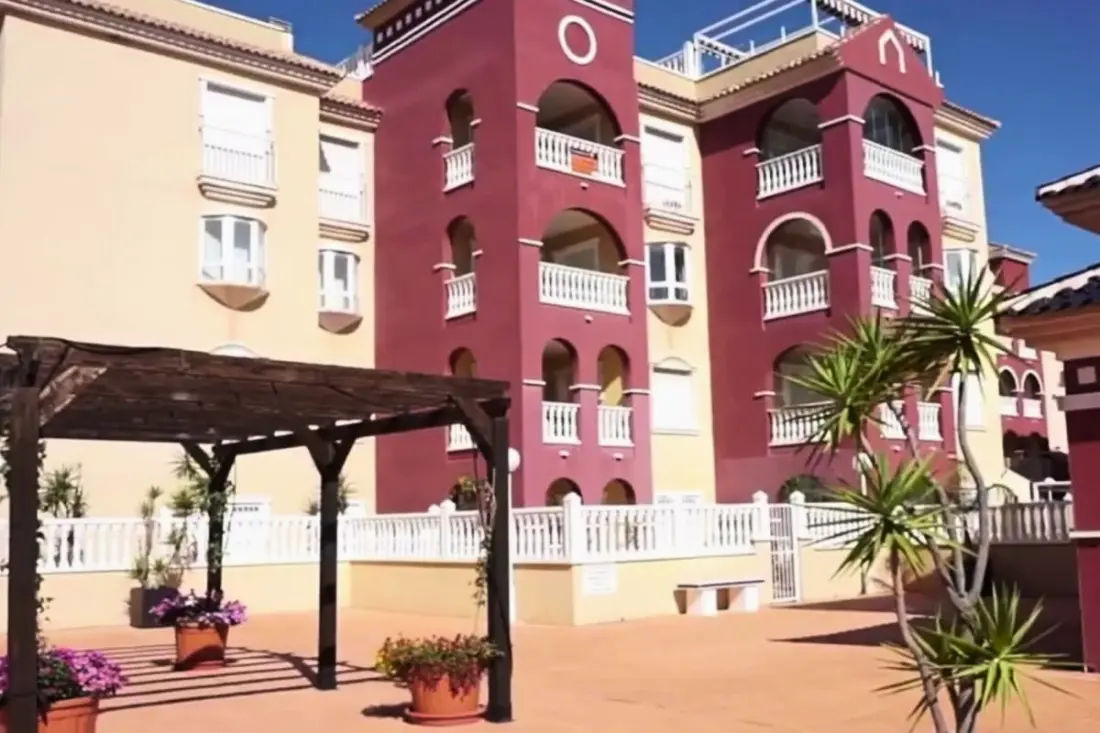 Charmante Wohnung in Puerto Marina, in der Nähe des Strandes!