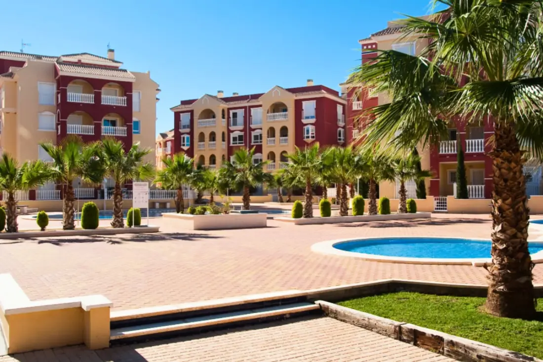Charmante Wohnung in Puerto Marina, in der Nähe des Strandes!