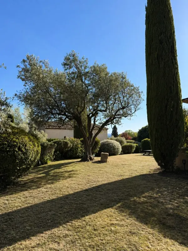 La Pergola Lourmarin 4 hálószoba 4 fürdőszoba, Úszómedence
