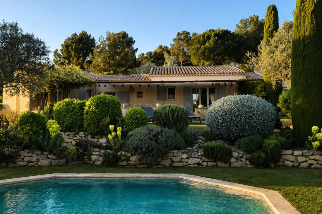 La Pergola Lourmarin 4 hálószoba 4 fürdőszoba, Úszómedence