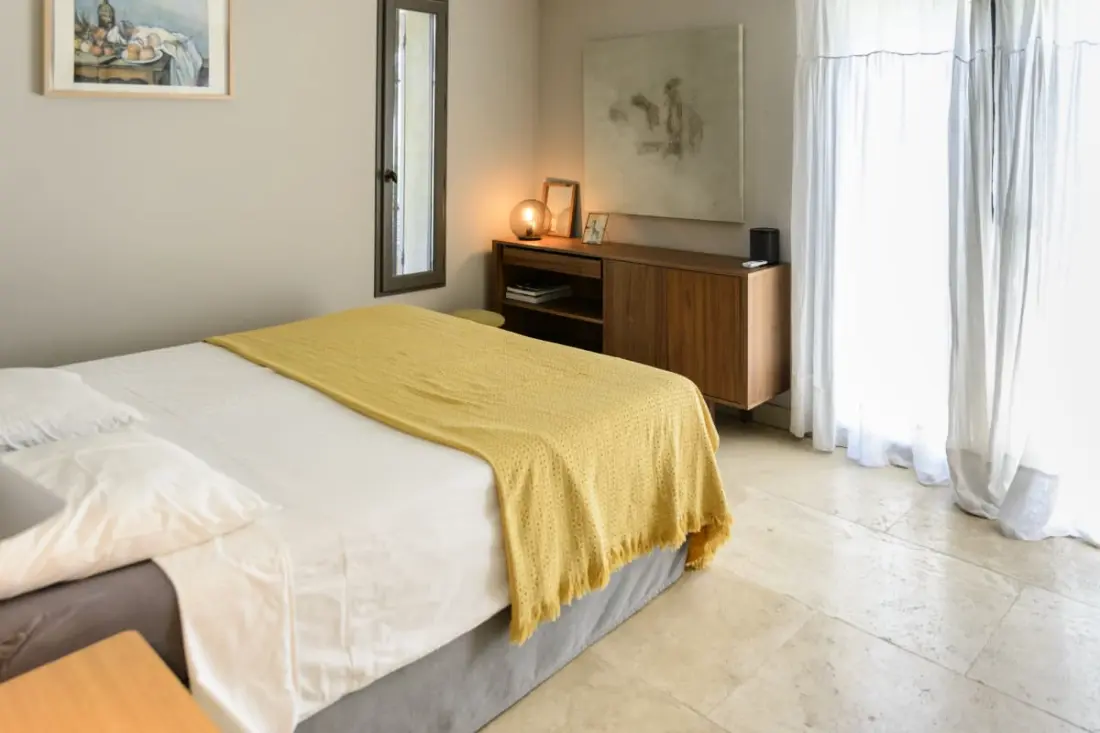 Bastide Blanche: Villa with Pool and Terrain From Pétanque to Lourmarin.