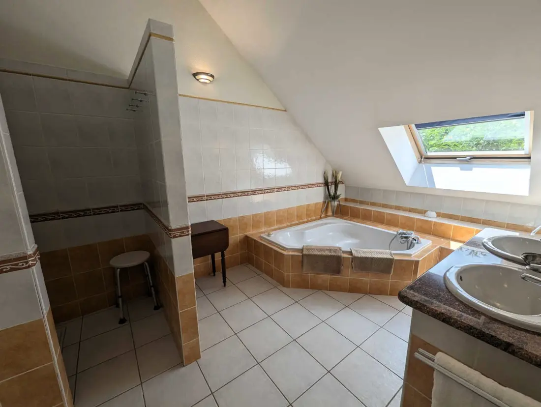 Gîte de France Über dem Wasser 4 Ohren