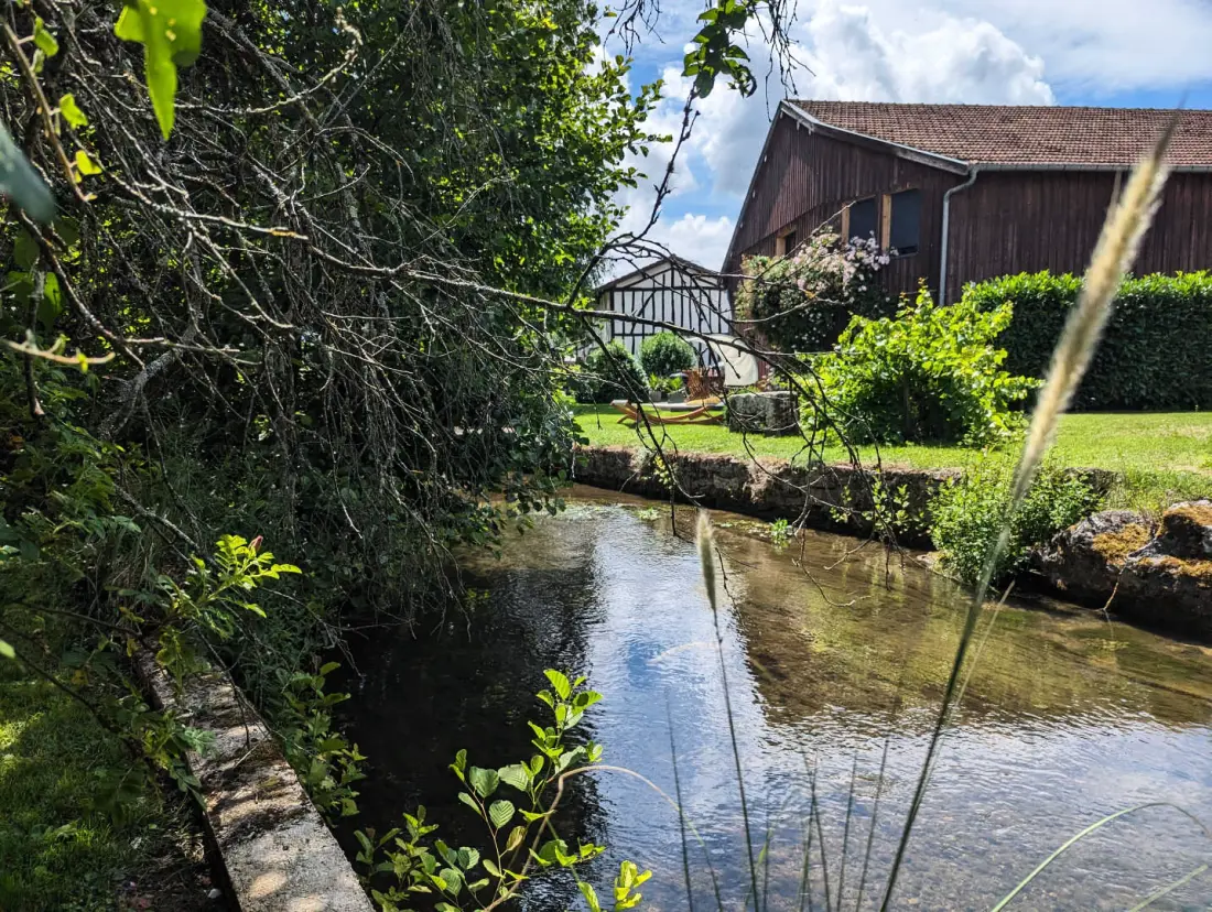 Gîte de France Über dem Wasser 4 Ohren