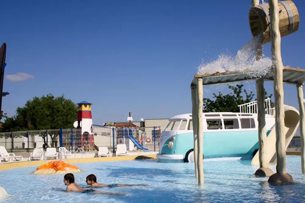 Camping Domaine des Guifettes 3 Estrellas★★★