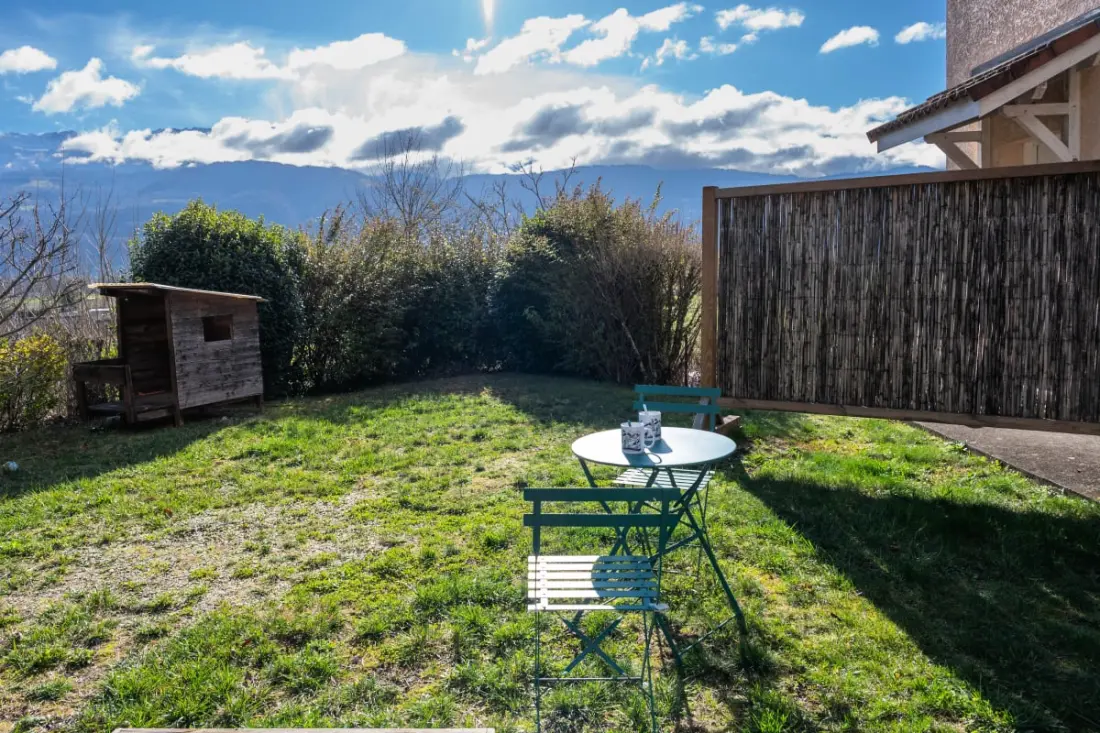 - Casa - Vista Magnífica - Jardín