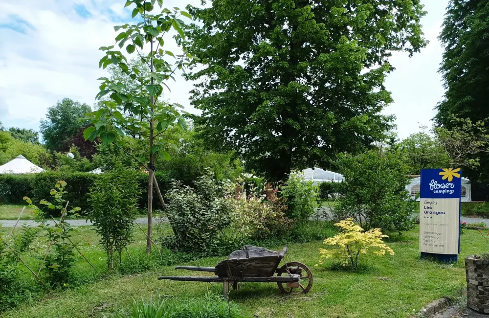 Flower Camping Les Granges 3 Stars★★★