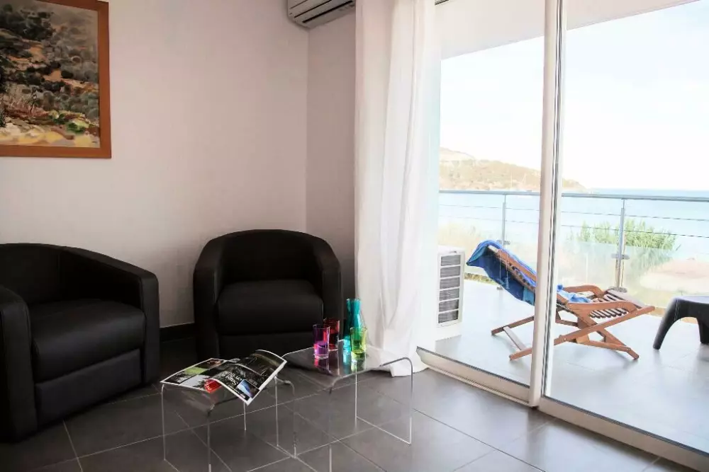 Residence La Villa Tyrenia