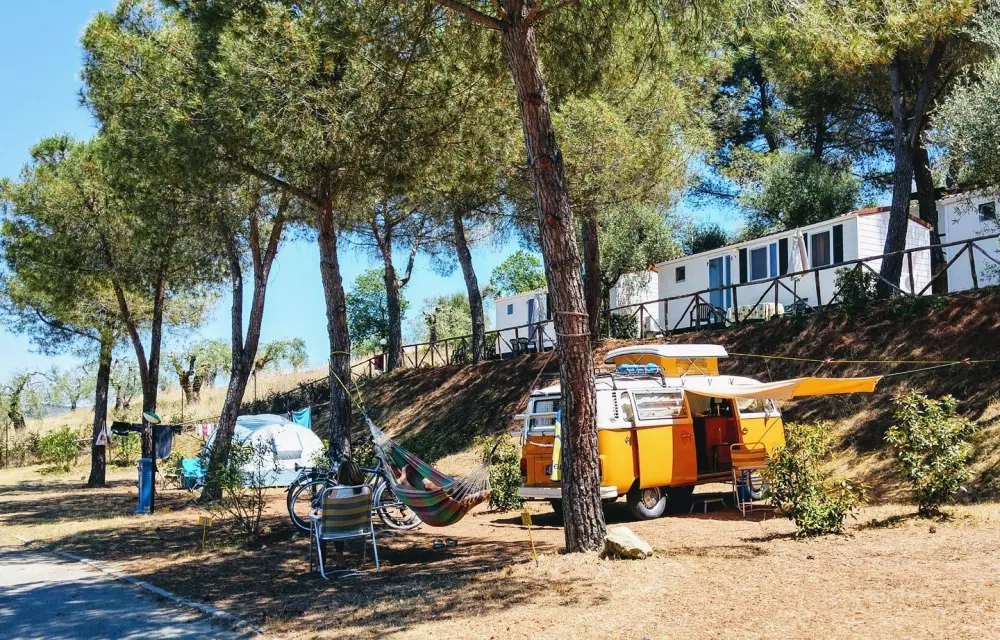 Camping Village Cerquestra 3 Stjerner★★★