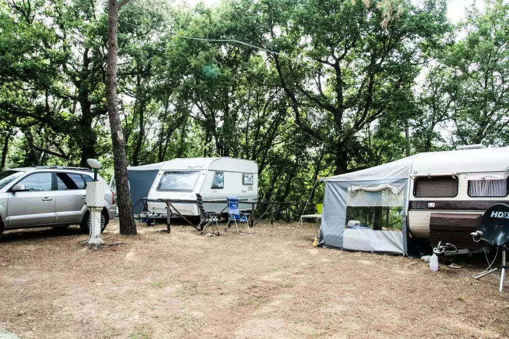 Camping Village Cerquestra 3 Stjerner★★★