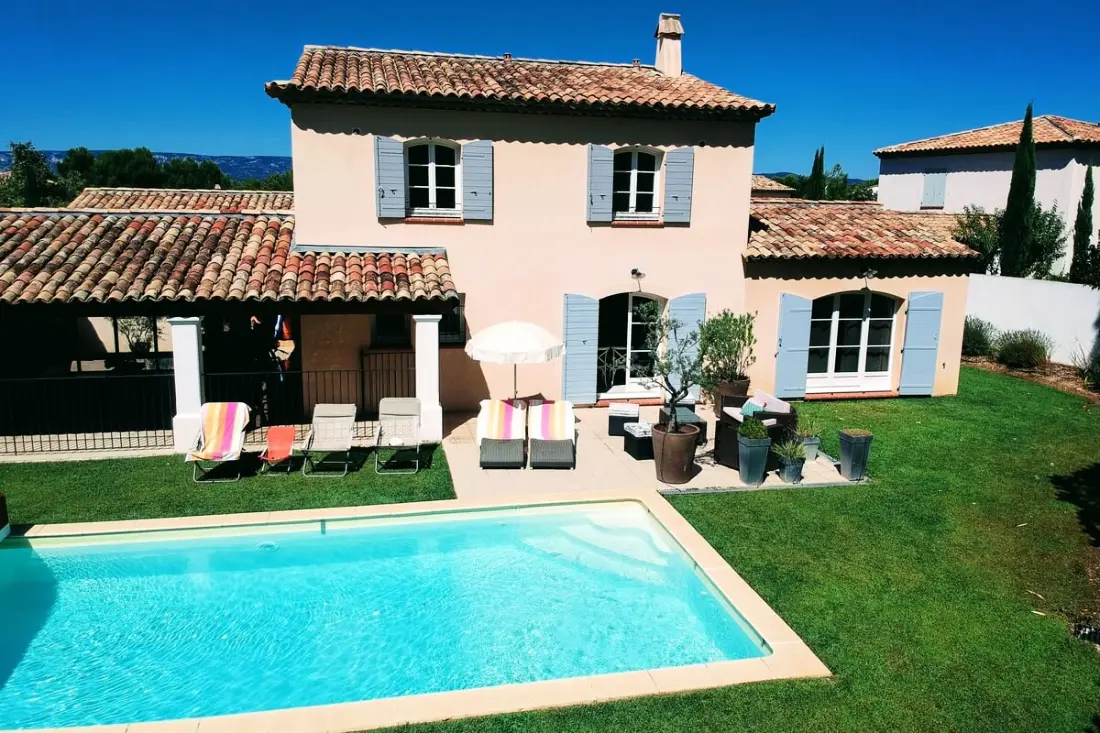 Az én villám Provence-ban, luxusvilla és úszómedence, Domaine De Pont-royal