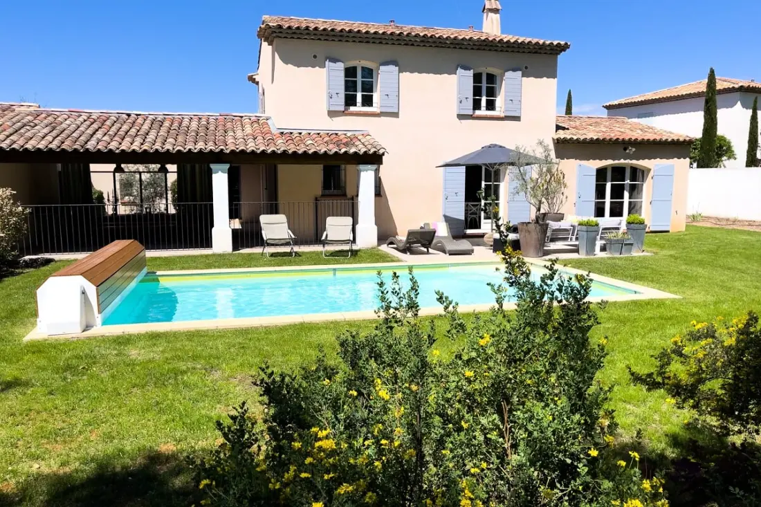 Az én villám Provence-ban, luxusvilla és úszómedence, Domaine De Pont-royal