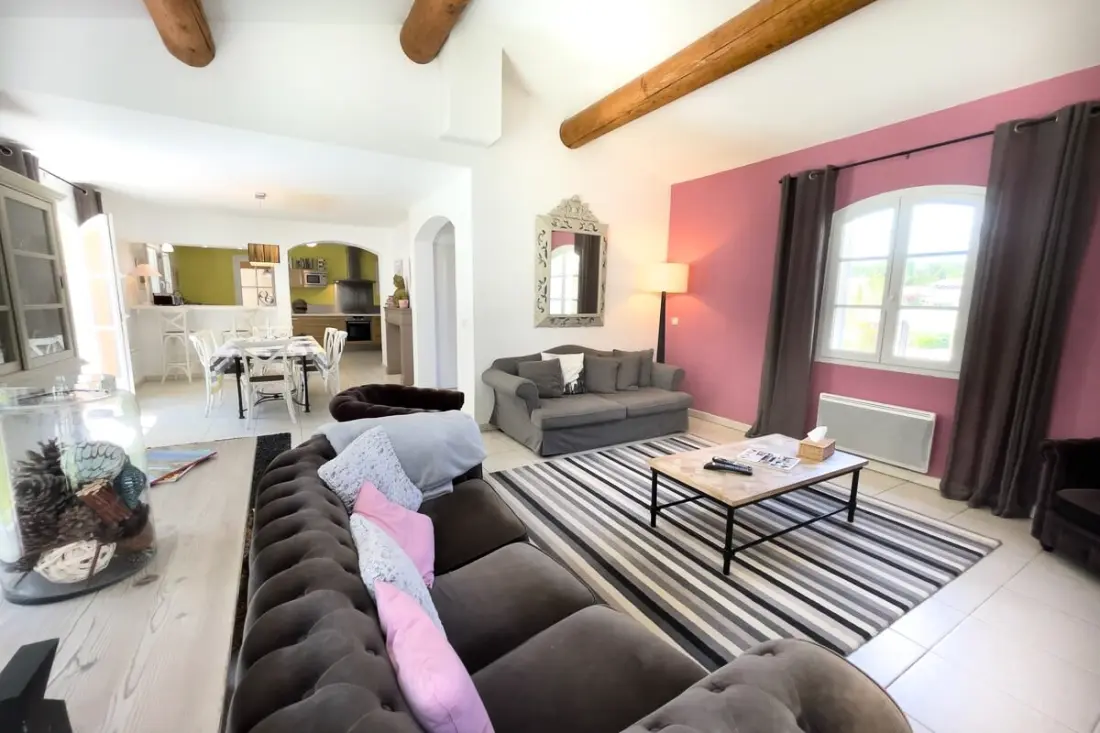 Az én villám Provence-ban, luxusvilla és úszómedence, Domaine De Pont-royal