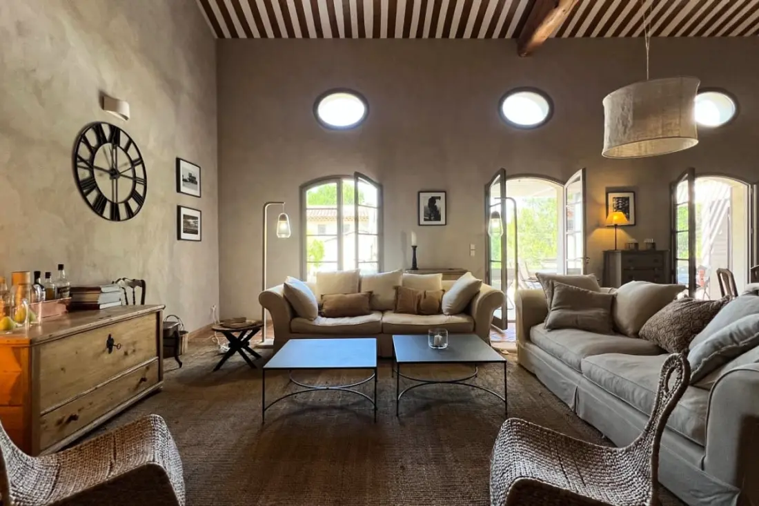 Maison Marie: Provencal Elegance a Golf De Pont Royal