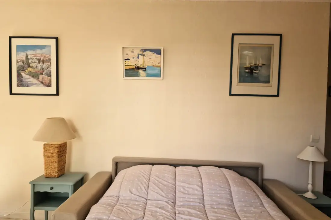 Apartament z basenem w Mandelieu- la- napoule