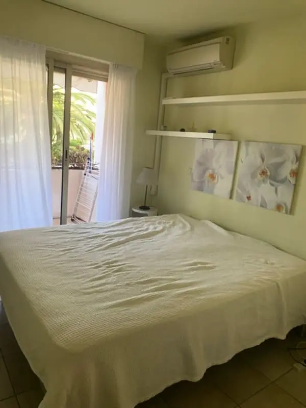 Apartament ze wspólnym basenem i tarasem