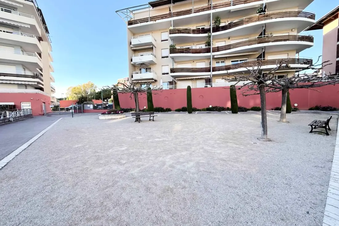 Luminoso apartamento en Mandelieu, Cerca de De La Mer