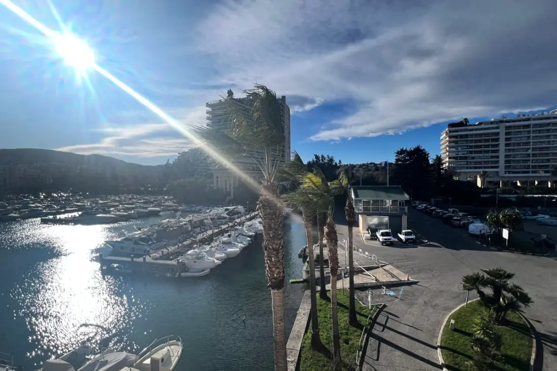 Lumineux Apartamento con piscina en Mandelieu