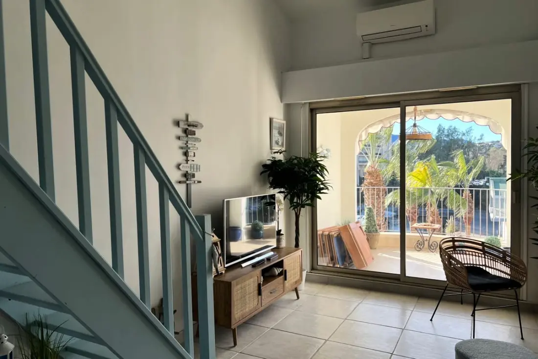 Lumineux Apartamento con piscina en Mandelieu