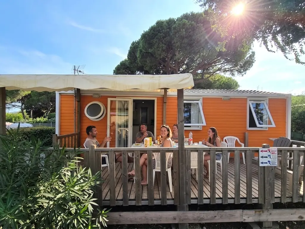 Campsite La Provençale Útvonalterv