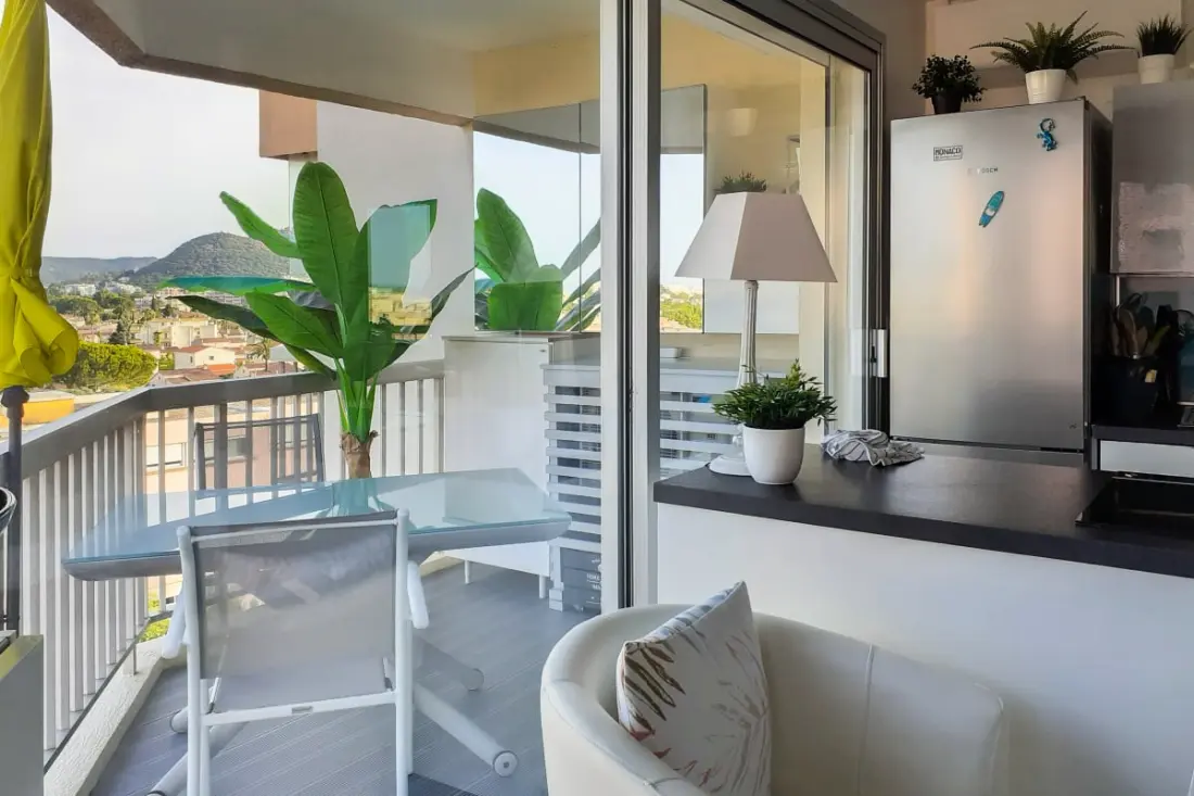 Charming Studio - 2 emberek Közel Cannes