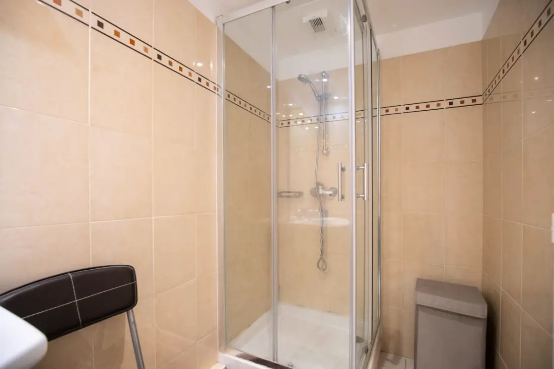 Apartamento en Mandelieu - Piscina y pista de tenis