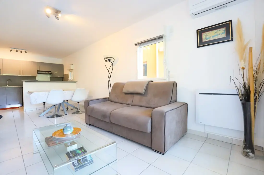 Apartamento en Mandelieu - Piscina y pista de tenis