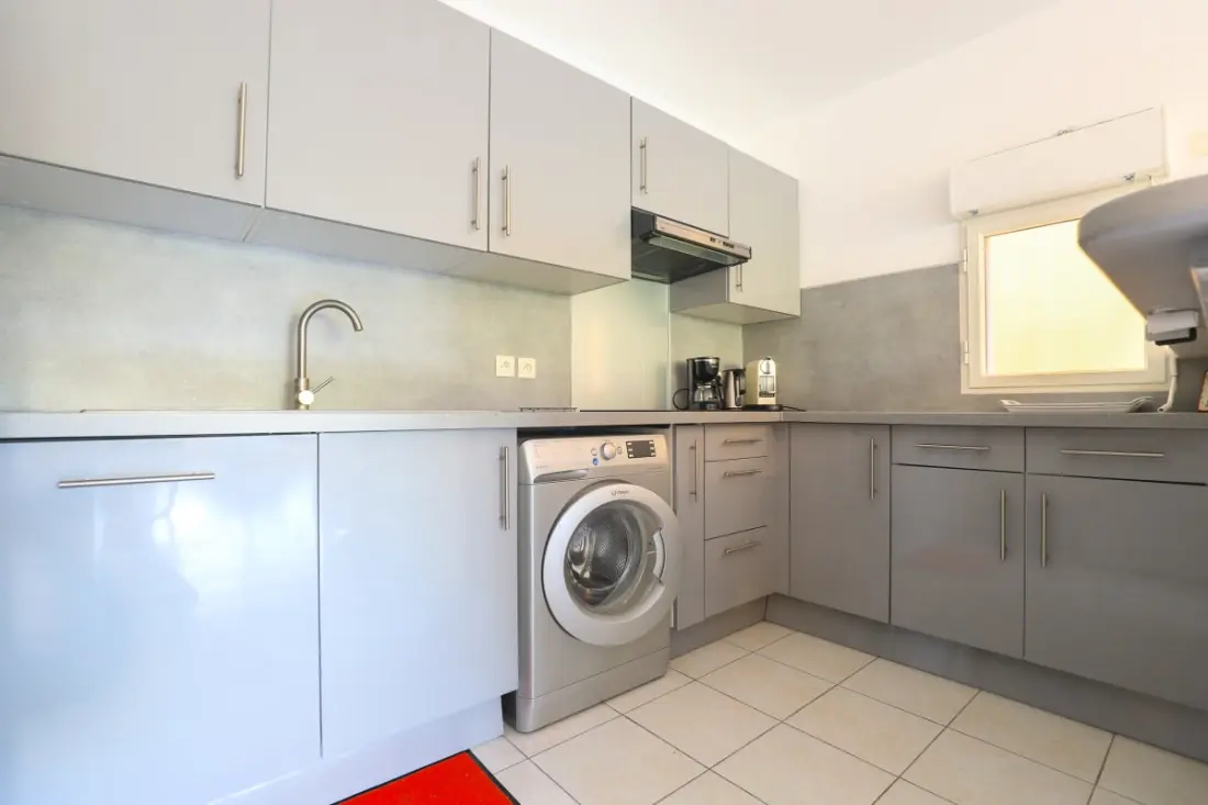 Apartamento en Mandelieu - Piscina y pista de tenis