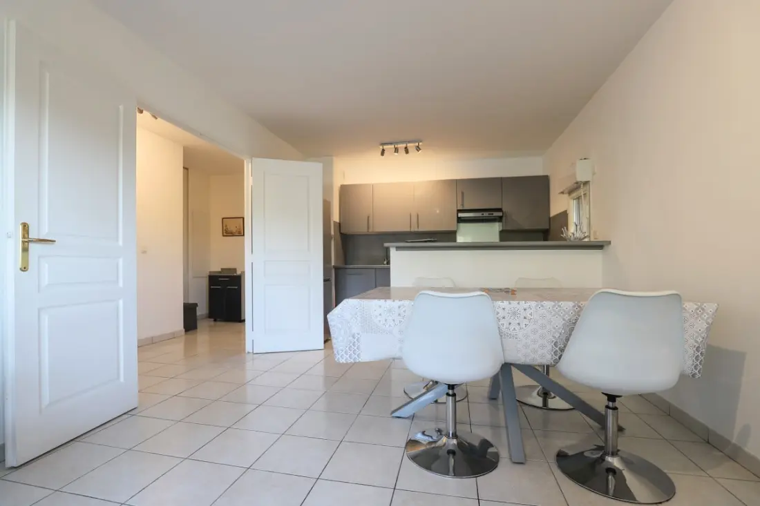 Apartamento en Mandelieu - Piscina y pista de tenis