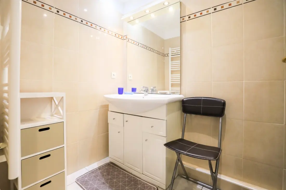 Apartamento en Mandelieu - Piscina y pista de tenis