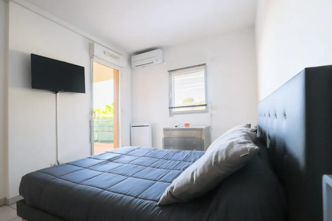 Apartamento en Mandelieu - Piscina y pista de tenis
