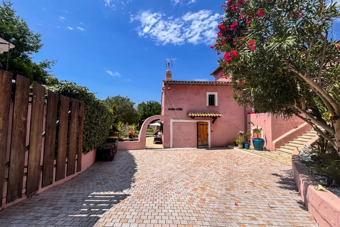 La Dolce Villa 11 Pers, úszómedence és tájt kert