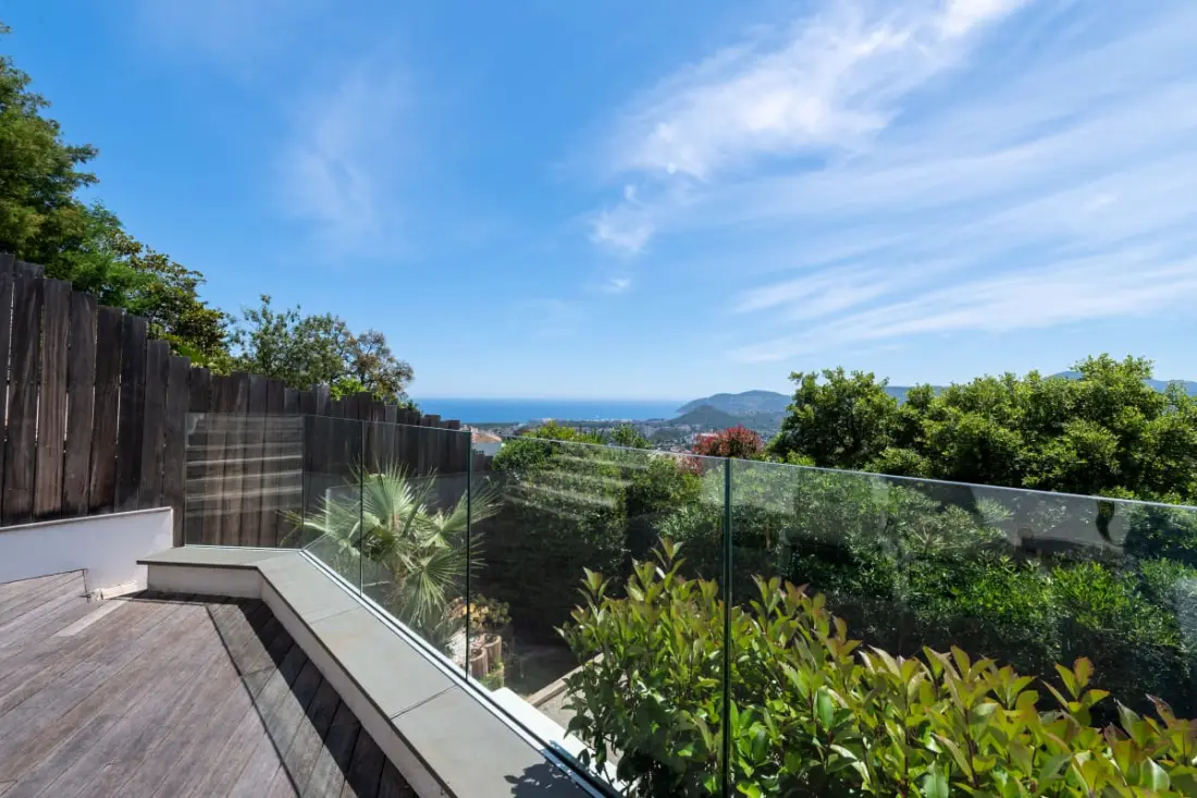 Residence House Architect with Pool Heat & Sublime Tengerlátás