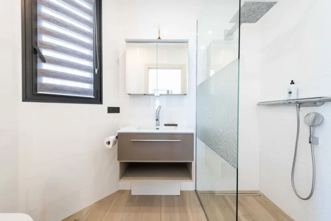 Residence House Architect with Pool Heat & Sublime Tengerlátás