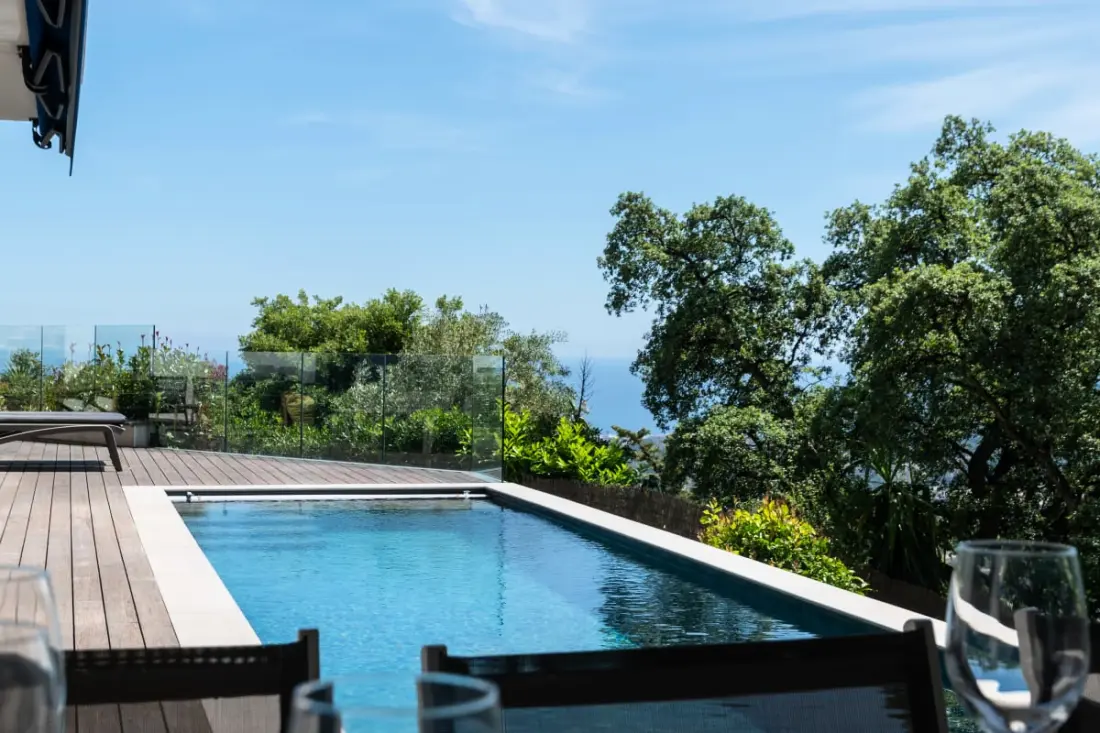 Residence House Architect with Pool Heat & Sublime Tengerlátás