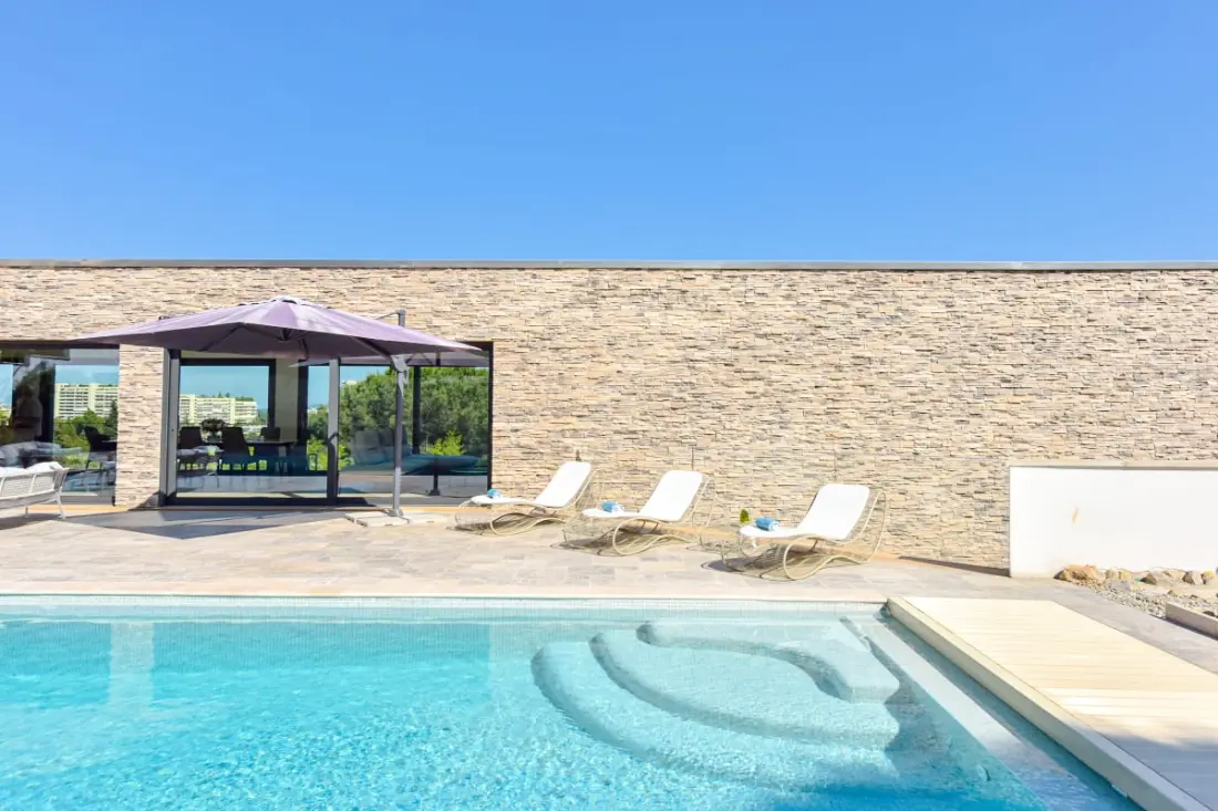 Residence villa fűtött medence 10!