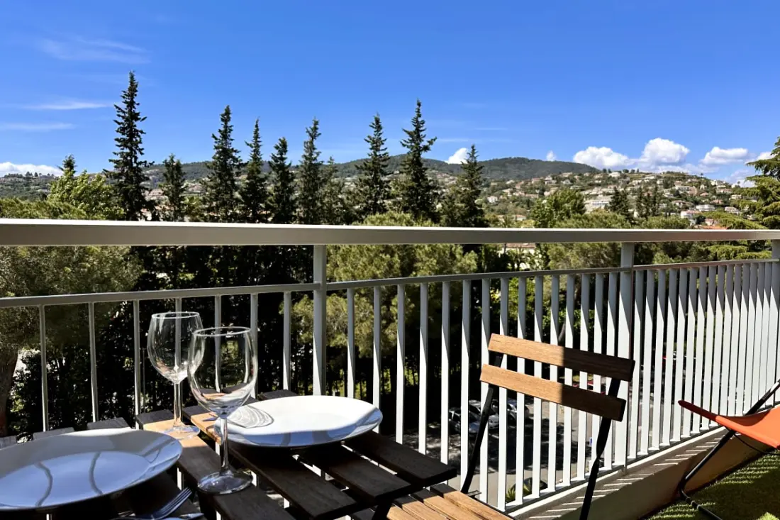 Estudio en La Marina con Terraza y Piscina