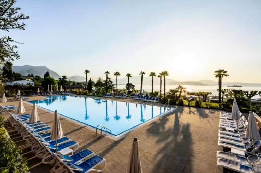 Residenza Onda Blu3 Stelle★★★