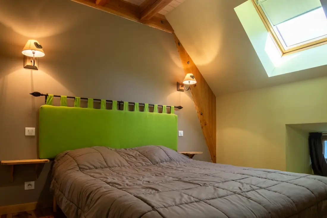 Gîte de France Gîte les violets d'aubrac 8/11 Personen in rieutort 3 Ohren