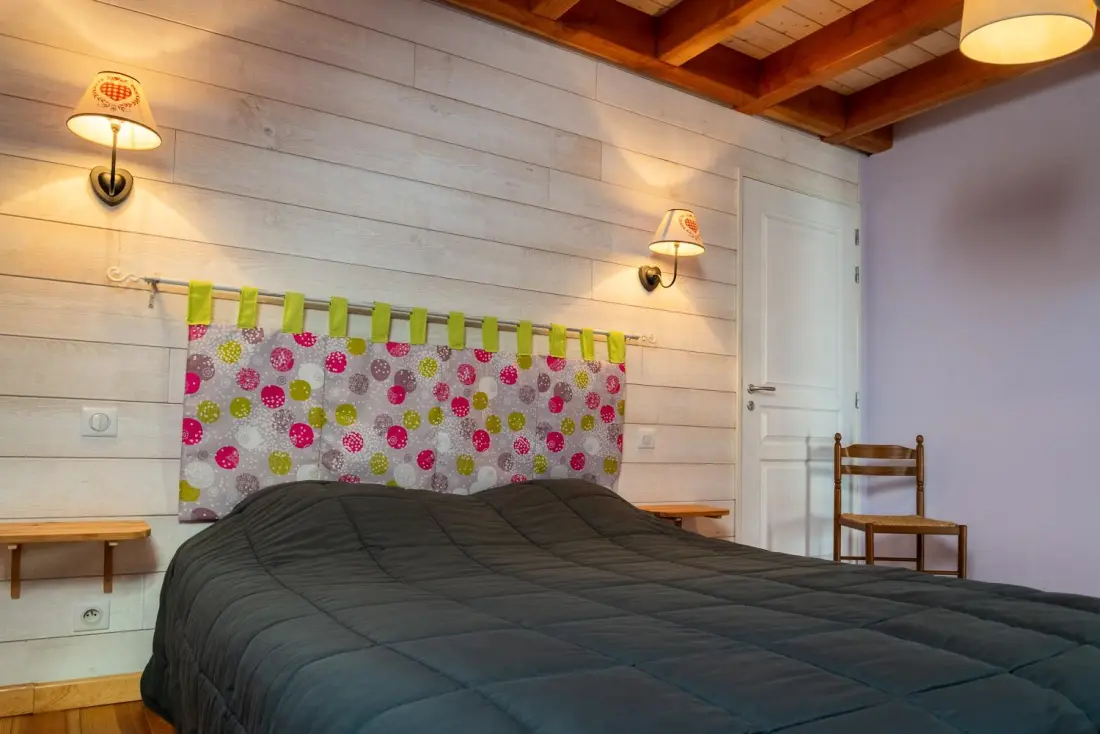 Gîte de France Gîte les violets d'aubrac 8/11 Personen in rieutort 3 Ohren