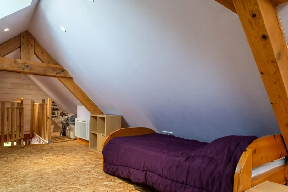 Gîte de France Gîte les violets d'aubrac 8/11 Personen in rieutort 3 Ohren
