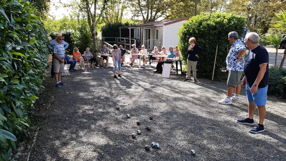 Camping am See 3 Sterne★★★