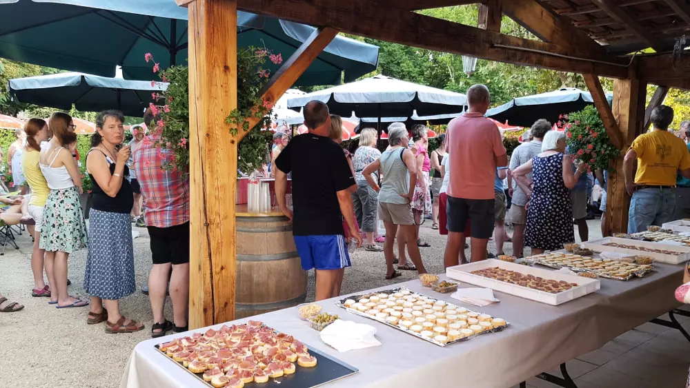 Camping am See 3 Sterne★★★