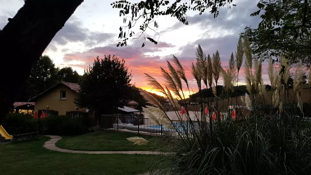 Camping am See 3 Sterne★★★