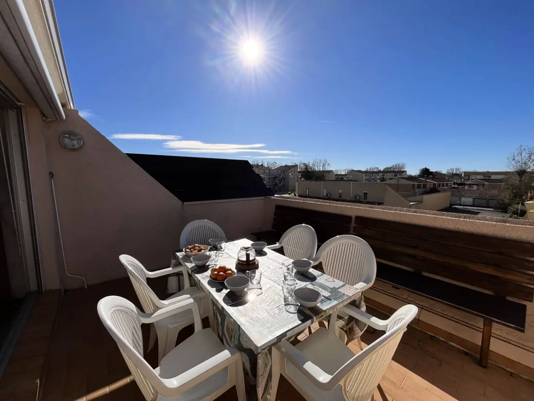 El Paso Residence (rez.)