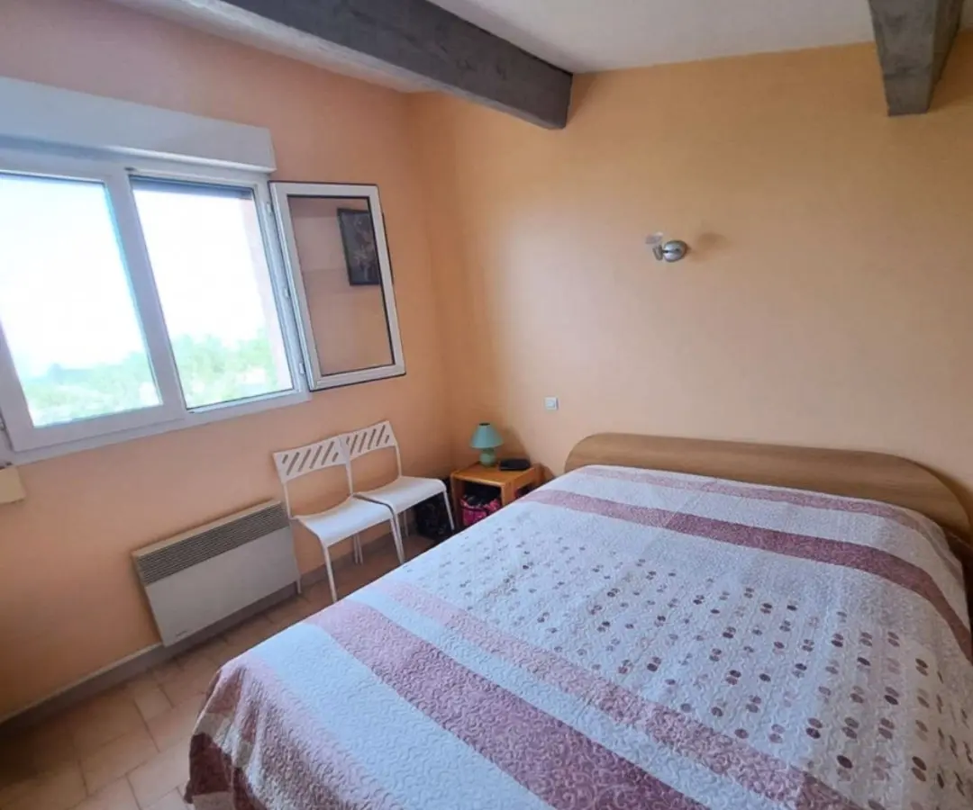 Robinson South Residence