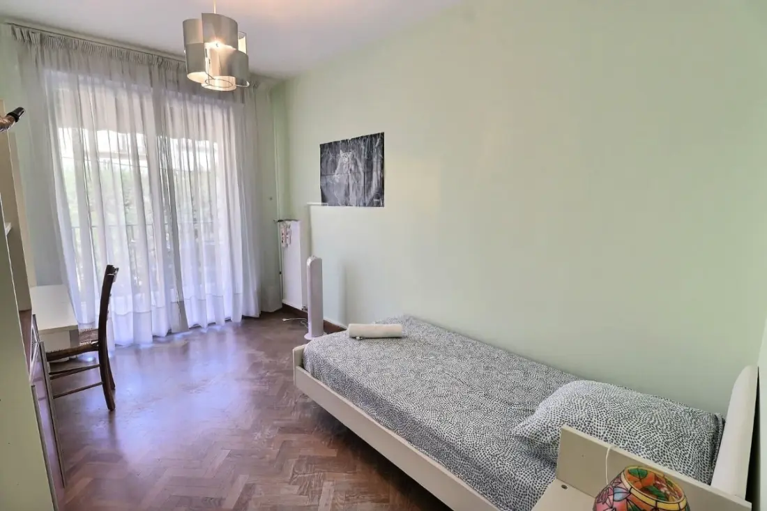 T4 ókori és tágas - 2 balcon