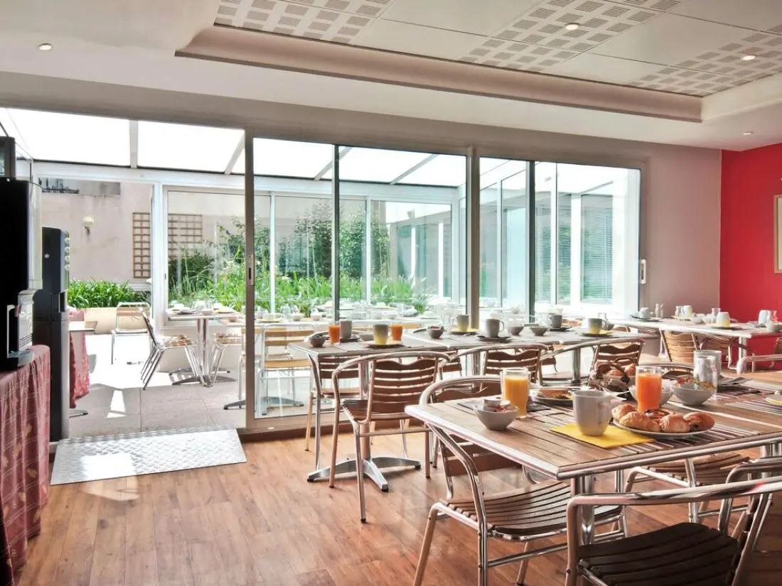 Hotel apartamentowy Adagio Access Marseille Prado Périer