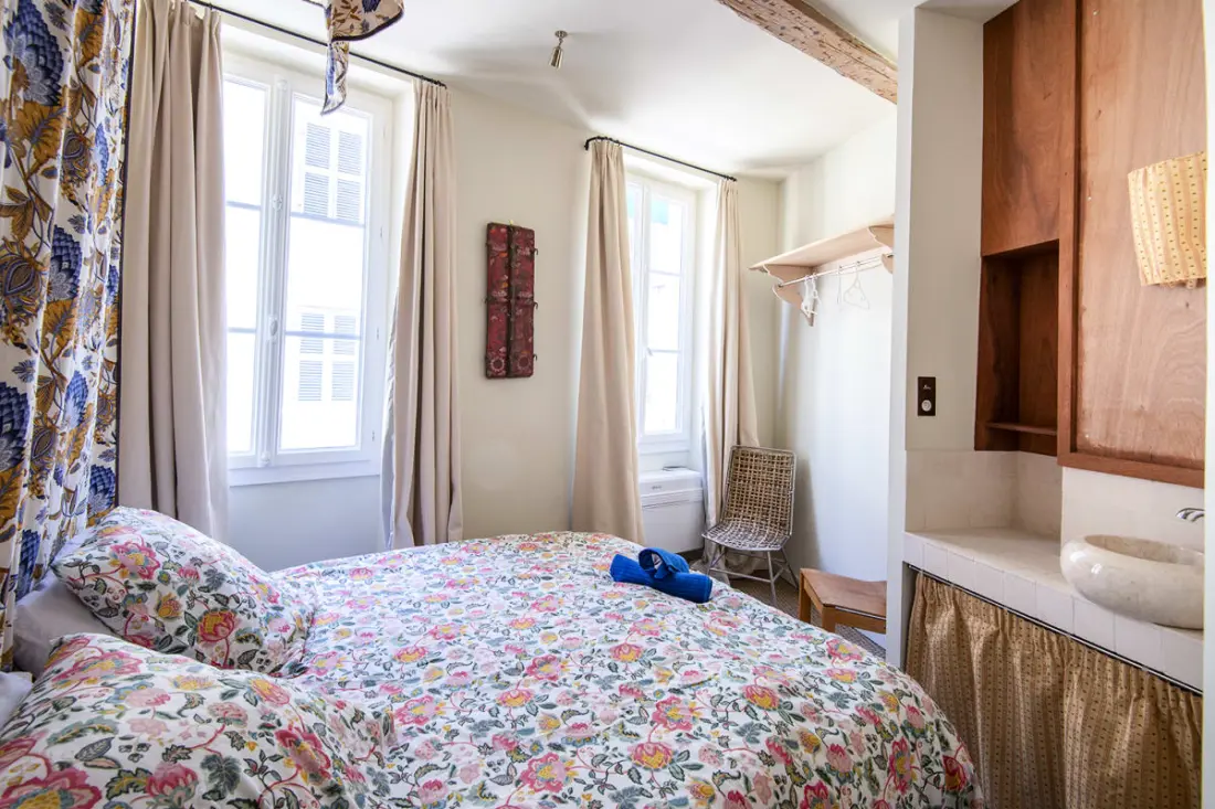 2 Bedroom apartment in the heart of Marseille