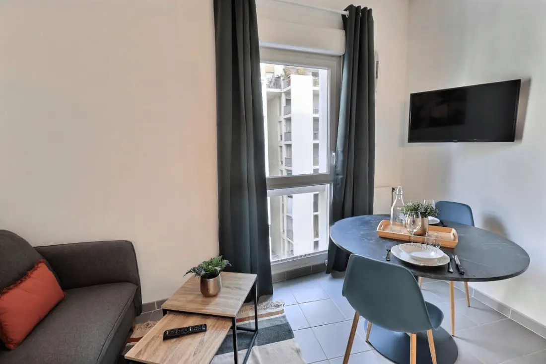 Beautiful Apartment For 2 in Marseille